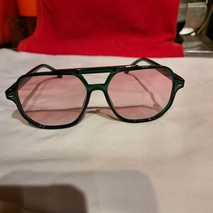 Green Frame Pink Lens Women's Fashion Sunglasses